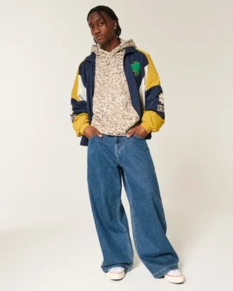 Windjacke mit Grafik „Fighting Irish“ der University of Notre Dame