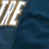 Windjacke mit Grafik „Fighting Irish“ der University of Notre Dame
